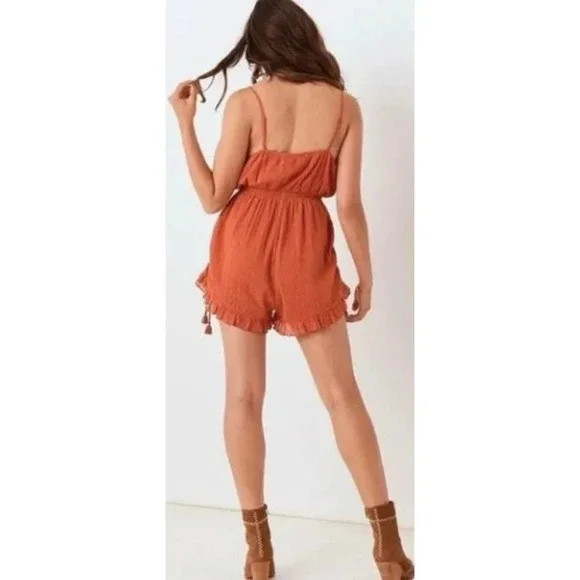 NWT Spell & the Gypsy Collective Copper Daisy Chain Romper-sz XS